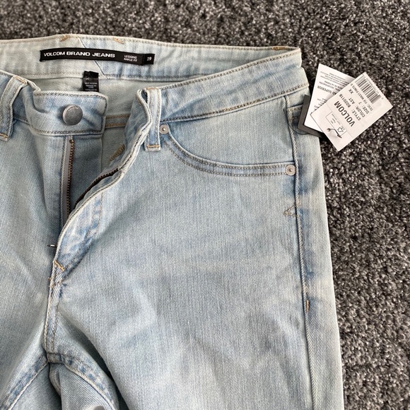 Women’s Volcom Liberator Ankle Fit Jeans - Picture 4 of 4